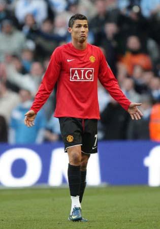 他期待着与 他期待着与