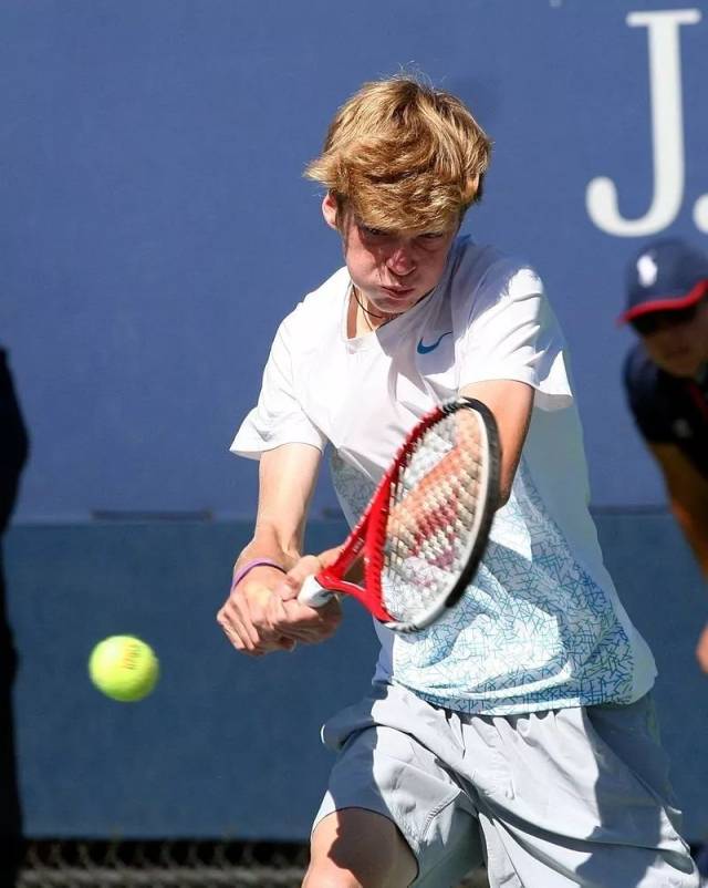 球员的插上 球员的插上