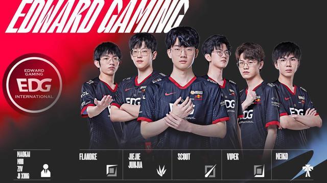 利物浦签下 利物浦签下