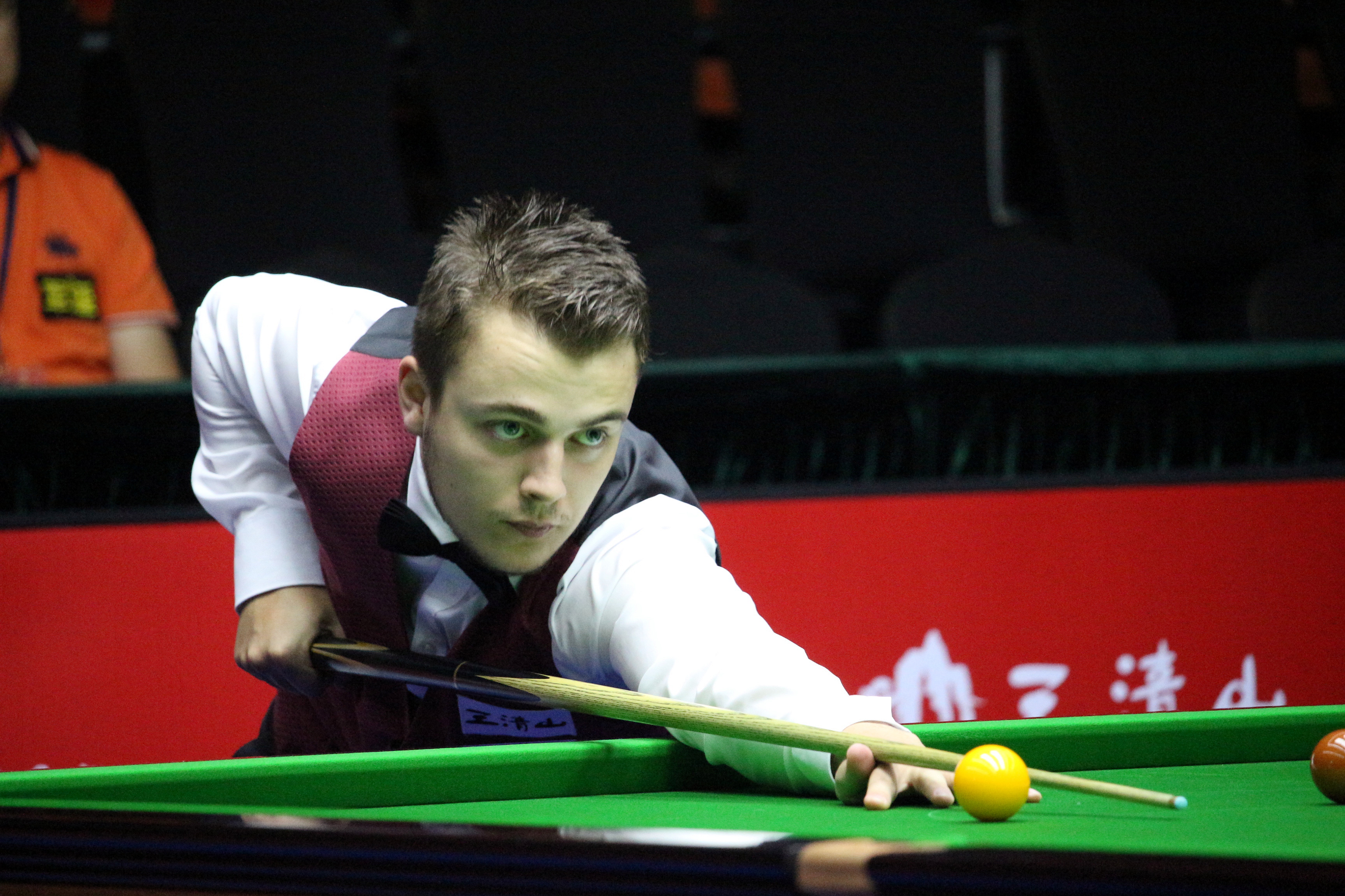 体育西甲:西班牙人2-2战平埃尔切 武磊延续球荒